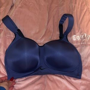 Nike Dri-Fit sports bra 32DD